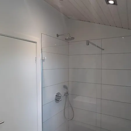 Hébergement de vacances Luxury Beachfront With Seaview *