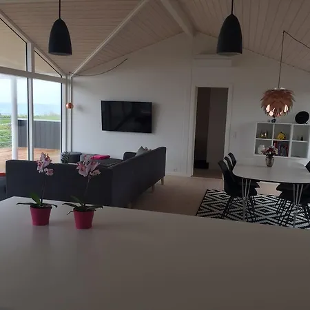 Hébergement de vacances Luxury Beachfront With Seaview