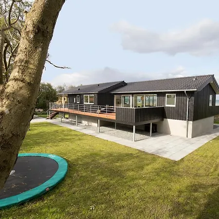 Luxury Beachfront With Seaview * Otterup