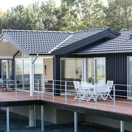 Hébergement de vacances Luxury Beachfront With Seaview *
